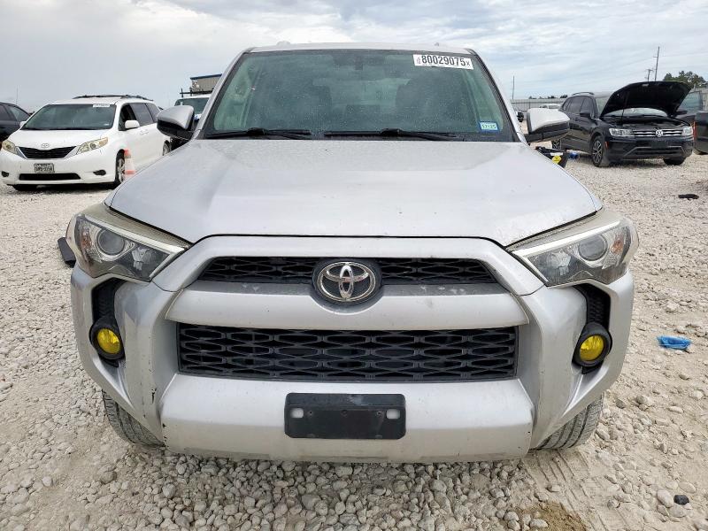 Photo 5 from auction – 2017 TOYOTA 4RUNNER SR with VIN JTEBU5JR0H5473544