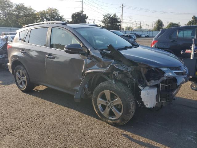 Photo 4 from auction – 2015 TOYOTA RAV4 XLE with VIN JTMWFREV5FJ052227