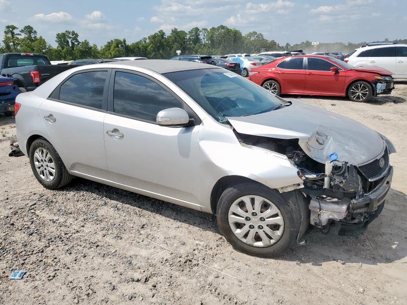 Photo 4 from auction – 2010 KIA FORTE EX with VIN KNAFU4A29A5055893