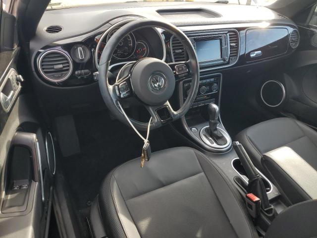 Photo 8 from auction – 2018 VOLKSWAGEN BEETLE SE with VIN 3VWJD7AT4JM727714