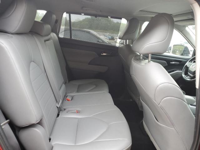 Photo 11 from auction – 2022 TOYOTA HIGHLANDER with VIN 5TDGZRBH5NS188353