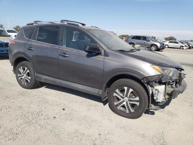 Photo 4 from auction – 2017 TOYOTA RAV4 LE with VIN 2T3BFREV2HW636376