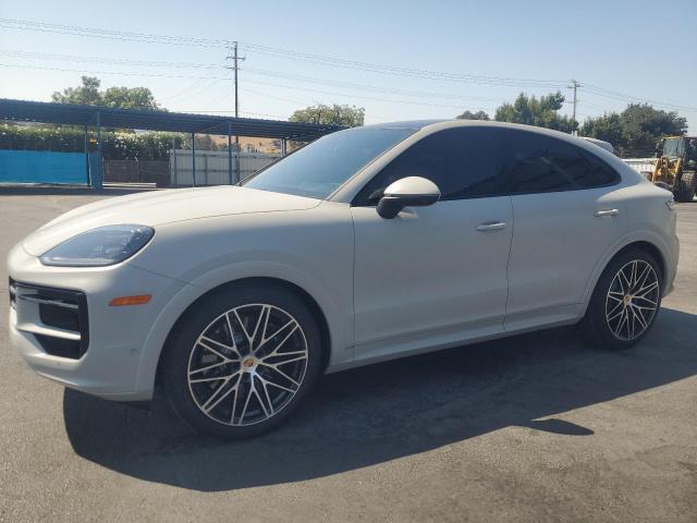 PORSCHE CAYENNE S 2025 with VIN WP1BL2AY9SDA39048 - Photo from auction