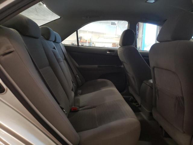 Photo 10 from auction – 2005 TOYOTA CAMRY LE with VIN 4T1BE32K75U946599