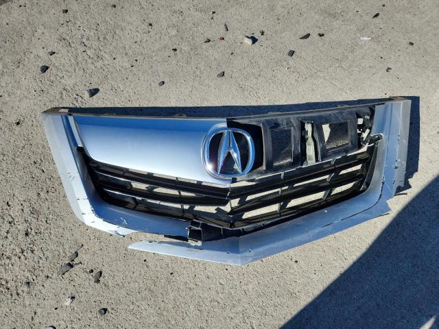 Photo 12 from auction – 2010 ACURA RL with VIN JH4KB2F67AC002109
