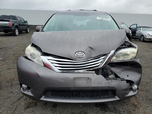 Photo 5 from auction – 2012 TOYOTA SIENNA XLE with VIN 5TDYK3DC4CS261166