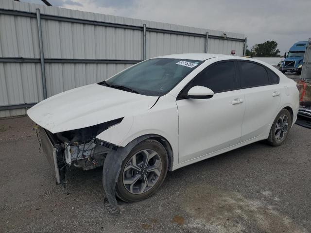 KIA FORTE FE 2020 with VIN 3KPF24AD5LE155572 - Photo from auction