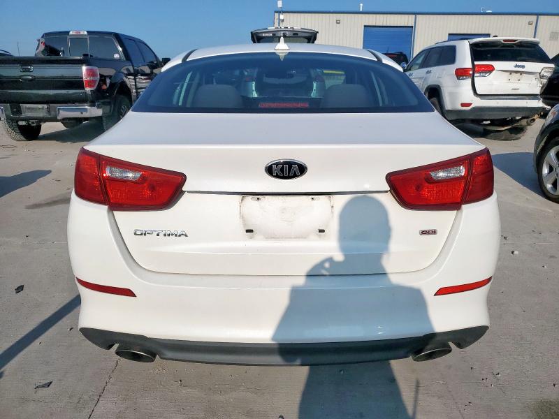 Photo 6 from auction – 2015 KIA OPTIMA LX with VIN KNAGM4A74F5644955