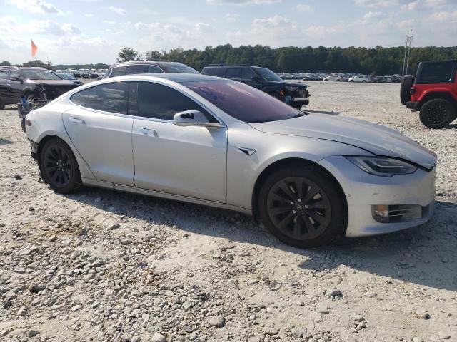 Photo 4 from auction – 2017 TESLA MODEL S with VIN 5YJSA1E27HF224577