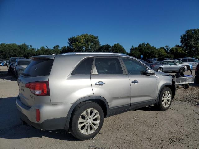 Photo 3 from auction – 2014 KIA SORENTO EX with VIN 5XYKUDA74EG524429