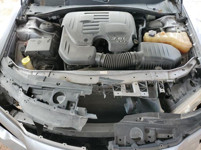 Photo 11 from auction – 2016 CHRYSLER 300C with VIN 2C3CCAEG1GH156364