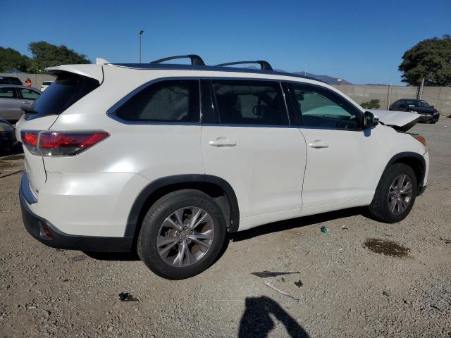 Photo 3 from auction – 2015 TOYOTA HIGHLANDER XLE with VIN 5TDKKRFHXFS096536