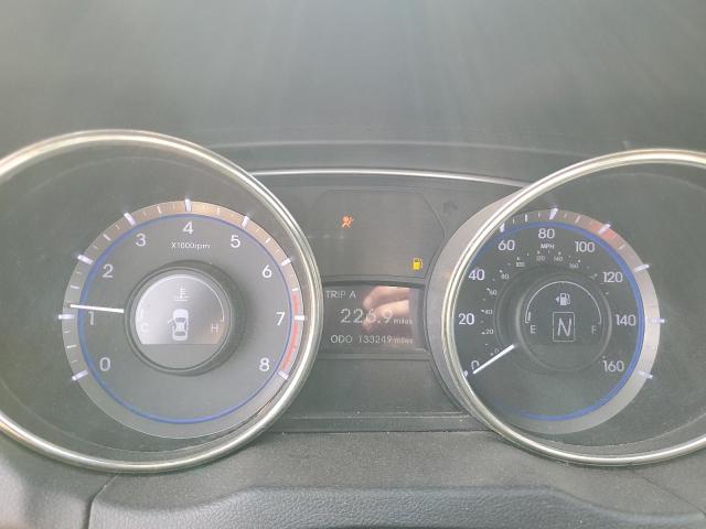 Photo 9 from auction – 2011 HYUNDAI SONATA SE with VIN 5NPEC4AC6BH173119