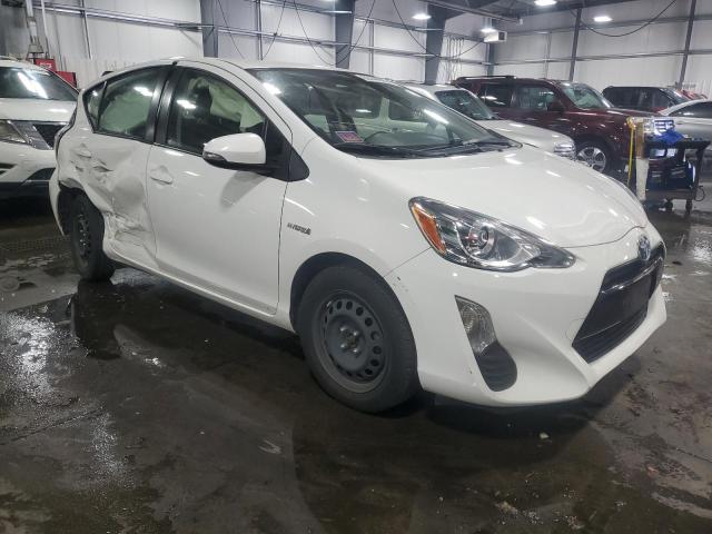 Photo 4 from auction – 2016 TOYOTA PRIUS C with VIN JTDKDTB38G1132952
