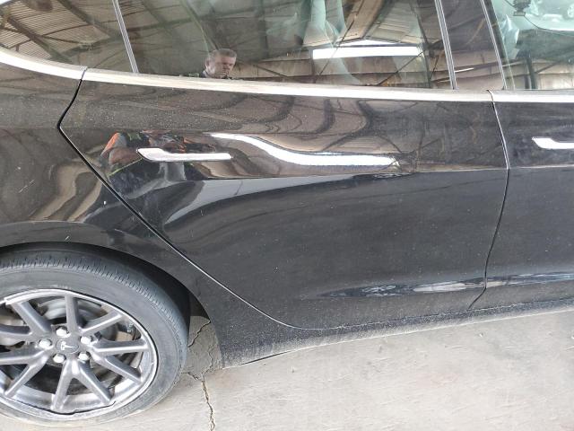 Photo 10 from auction – 2018 TESLA MODEL 3 with VIN 5YJ3E1EA9JF155266