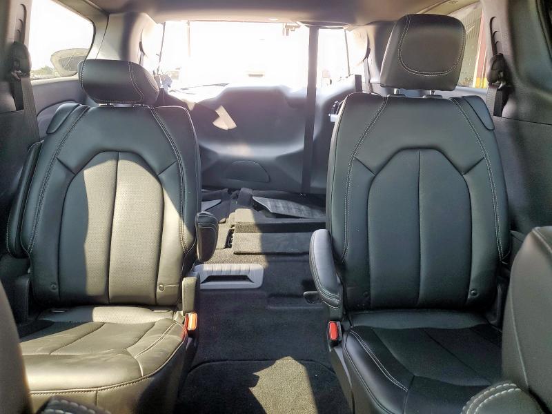 Photo 10 from auction – 2025 CHRYSLER PACIFICA S with VIN 2C4RC1BGXSR597701