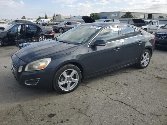 VOLVO S60 T5 2012 with VIN YV1622FSXC2053090 - Photo from auction