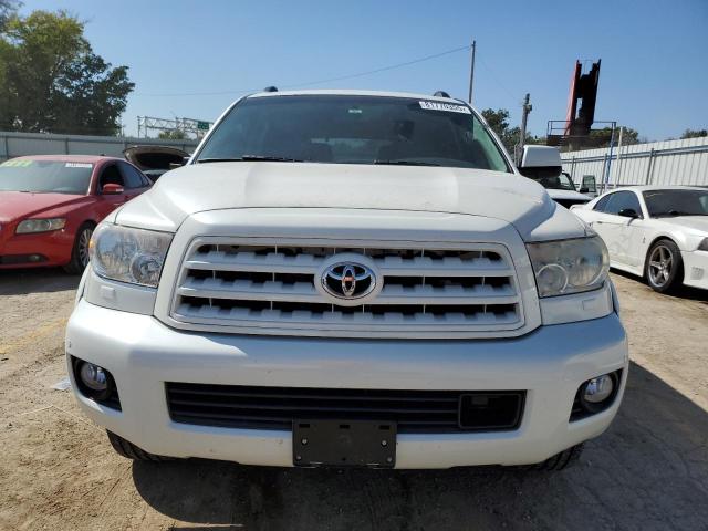 Photo 5 from auction – 2016 TOYOTA SEQUOIA with VIN 5TDDW5G11GS136057