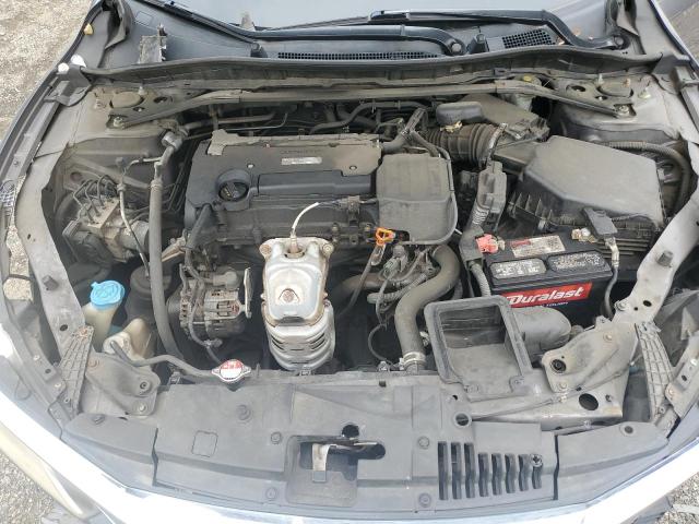 Photo 11 from auction – 2016 HONDA ACCORD with VIN 1HGCR2F01GA081182