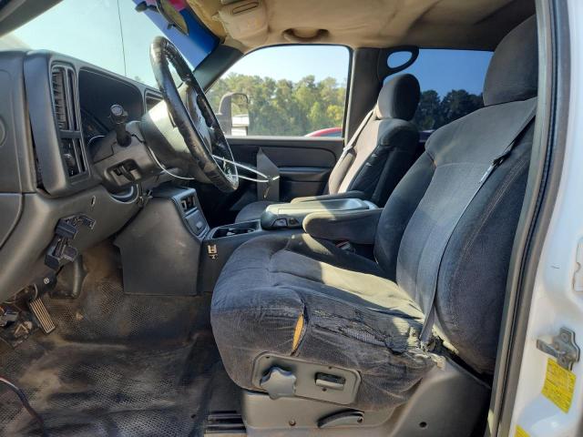 Photo 7 from auction – 2005 CHEVROLET SILVERADO with VIN 1GBJC33295F876875