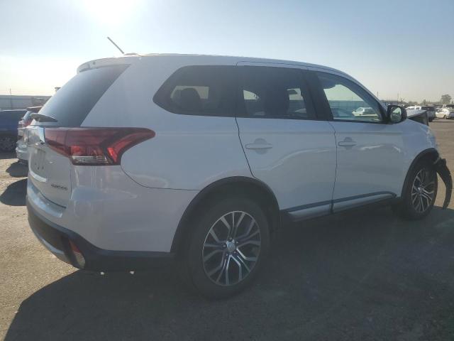 Photo 3 from auction – 2016 MITSUBISHI OUTLANDER ES with VIN JA4AD2A39GZ000379