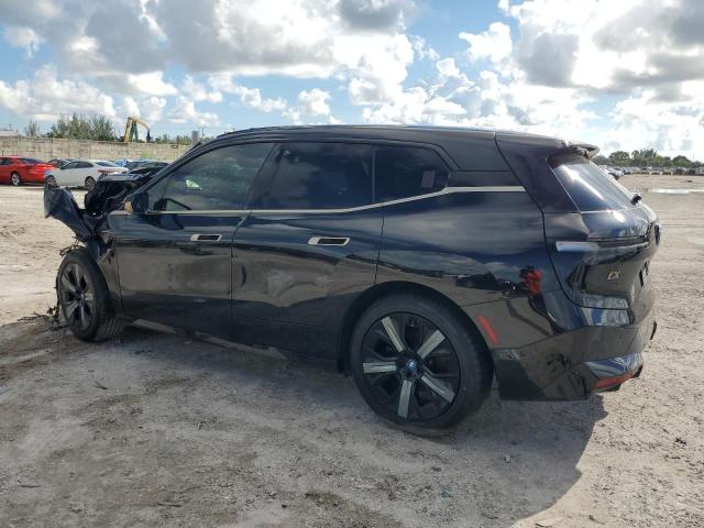 Photo 2 from auction – 2023 BMW IX XDRIVE5 with VIN WB523CF06PCM84978
