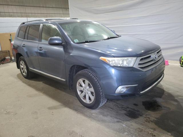 Photo 4 from auction – 2011 TOYOTA HIGHLANDER with VIN 5TDBK3EH5BS079460