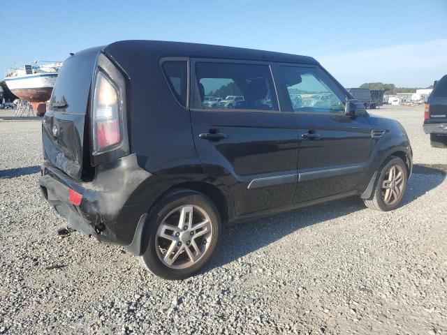 Photo 3 from auction – 2011 KIA SOUL + with VIN KNDJT2A24B7711475