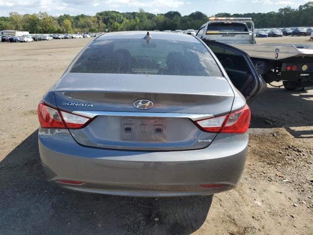 Photo 6 from auction – 2011 HYUNDAI SONATA SE with VIN 5NPEC4AC2BH272732
