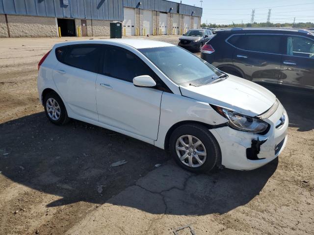 Photo 4 from auction – 2014 HYUNDAI ACCENT GLS with VIN KMHCT5AE6EU149889