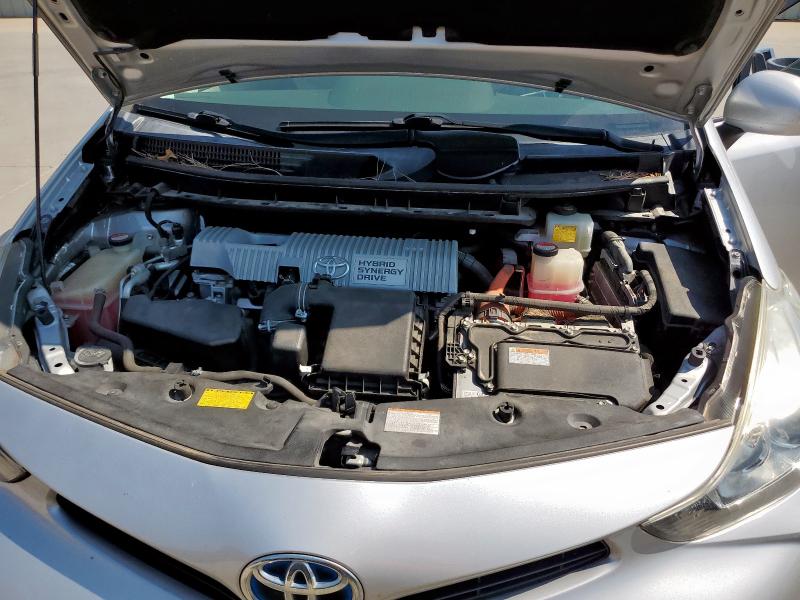 Photo 11 from auction – 2015 TOYOTA PRIUS V with VIN JTDZN3EU7FJ016625