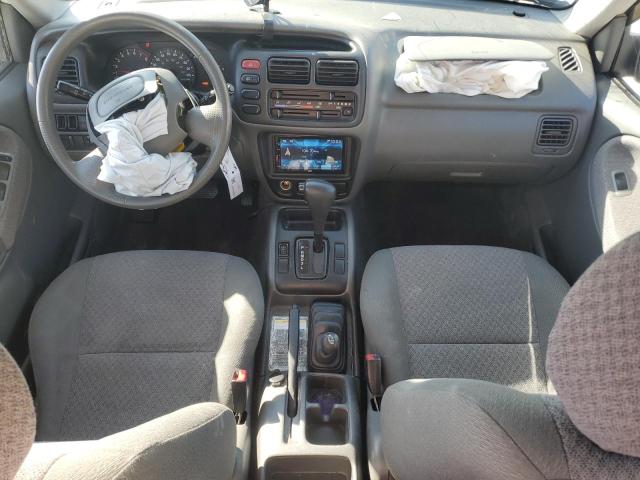 Photo 8 from auction – 2001 CHEVROLET TRACKER with VIN 2CNBJ13C816929181