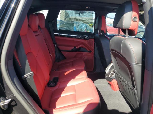 Photo 11 from auction – 2016 PORSCHE CAYENNE SE with VIN WP1AE2A20GLA61731