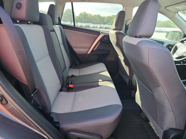 Photo 11 from auction – 2015 TOYOTA RAV4 LE with VIN 2T3BFREV5FW370994