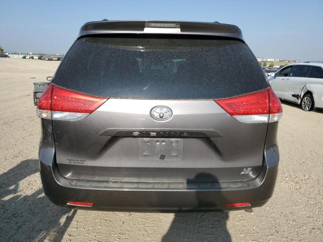 Photo 6 from auction – 2011 TOYOTA SIENNA LE with VIN 5TDJK3DC5BS024427