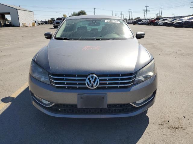 Photo 5 from auction – 2014 VOLKSWAGEN PASSAT SEL with VIN 1VWCN7A35EC024541