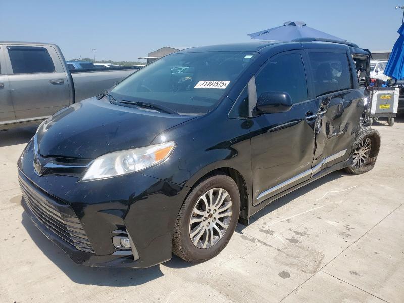 TOYOTA SIENNA XLE 2018 with VIN 5TDYZ3DC0JS963610 - Photo from auction