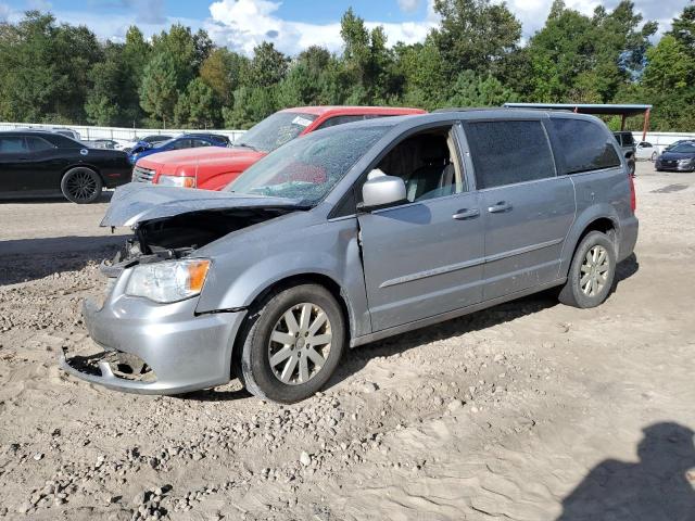 CHRYSLER TOWN & COU 2015 with VIN 2C4RC1BG7FR709070 - Photo from auction