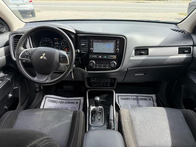 Photo 7 from auction – 2018 MITSUBISHI OUTLANDER with VIN JA4AZ3A31JZ056721