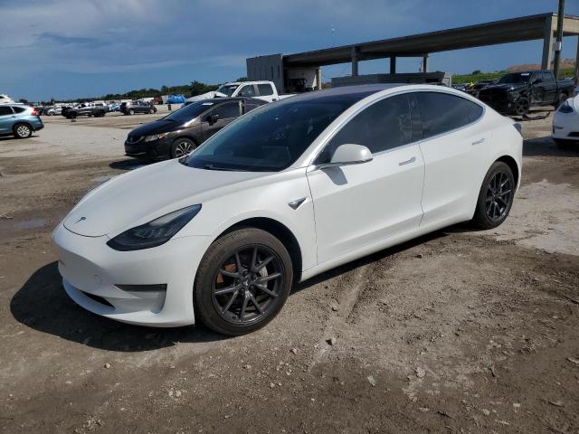 TESLA MODEL 3 2018 with VIN 5YJ3E1EA8JF017251 - Photo from auction