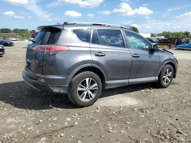 Photo 3 from auction – 2017 TOYOTA RAV4 XLE with VIN 2T3WFREV2HW320333