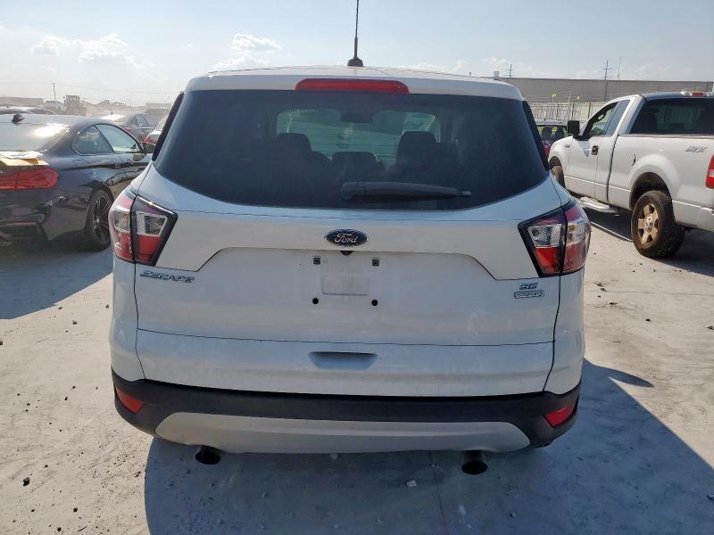 Photo 6 from auction – 2017 FORD ESCAPE SE with VIN 1FMCU0GD2HUB42408