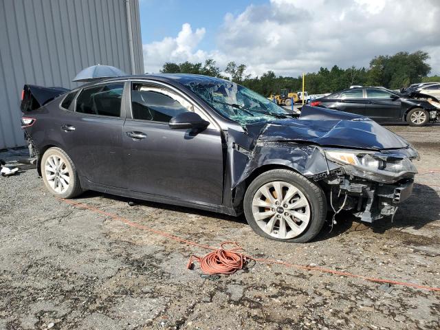 Photo 4 from auction – 2017 KIA OPTIMA LX with VIN 5XXGT4L37HG131634