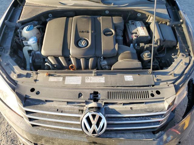 Photo 11 from auction – 2012 VOLKSWAGEN PASSAT SE with VIN 1VWBP7A35CC008696