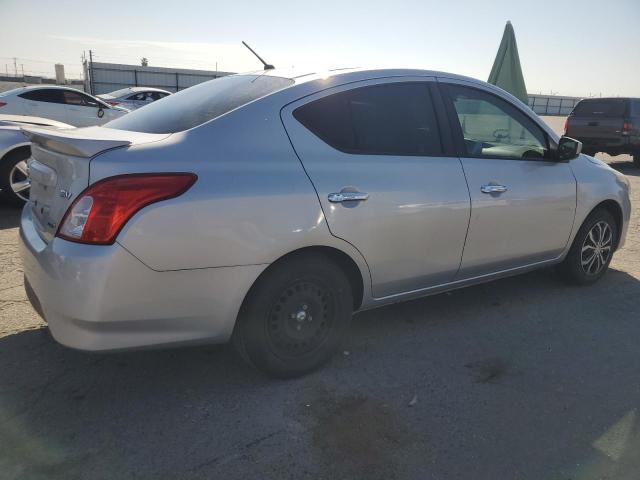 Photo 3 from auction – 2015 NISSAN VERSA S with VIN 3N1CN7APXFL813282