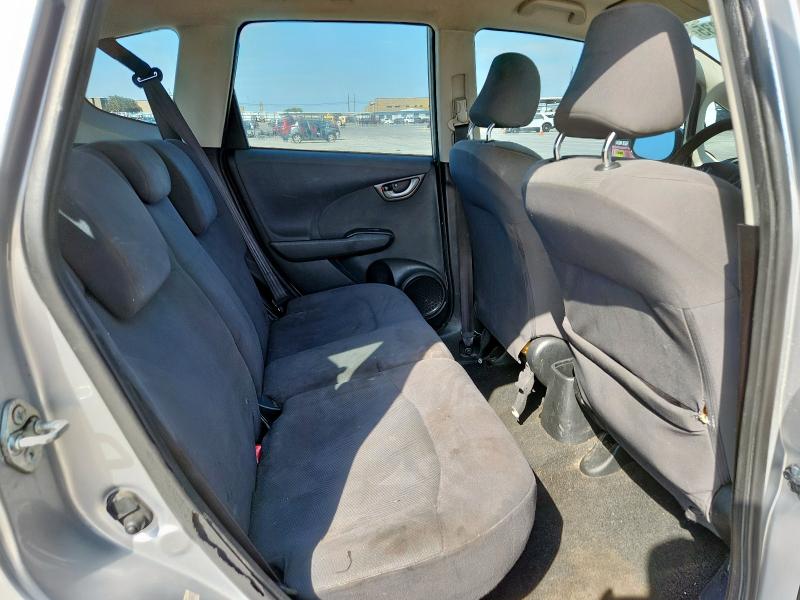 Photo 10 from auction – 2013 HONDA FIT with VIN JHMGE8H30DC070694