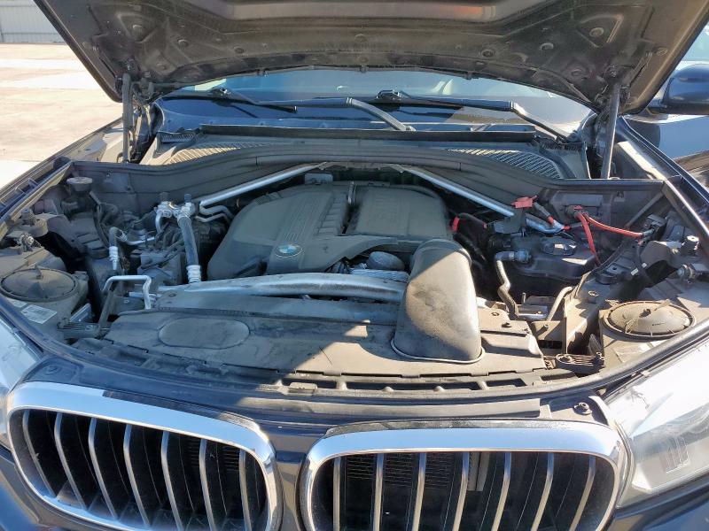 Photo 12 from auction – 2015 BMW X5 SDRIVE3 with VIN 5UXKR2C54F0H38329