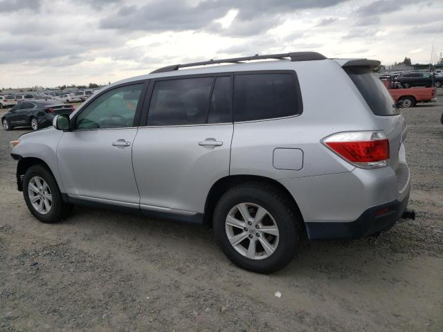 Photo 2 from auction – 2013 TOYOTA HIGHLANDER with VIN 5TDBK3EH3DS235286