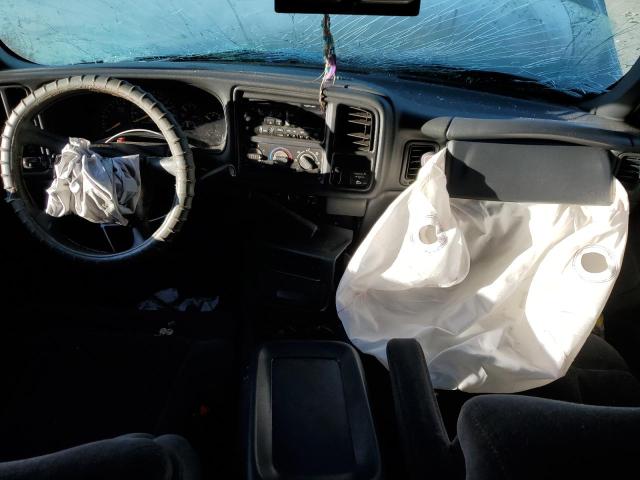 Photo 8 from auction – 2001 CHEVROLET SILVERADO C1500 with VIN 1GCEC19T41Z129372