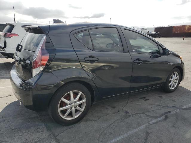 Photo 3 from auction – 2015 TOYOTA PRIUS C with VIN JTDKDTB39F1093903